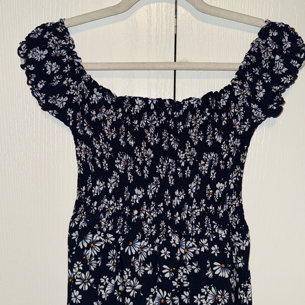 Lark & Grey Ruched Off Shoulder Dress - Picture 8 of 11